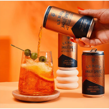 Lyre's Amalfi Spritz Lifestyle Pouring